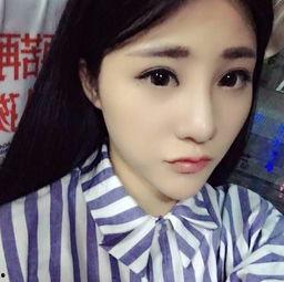 网红吃瓜少女魏芬是谁呀,她是如何成为网络红人的？