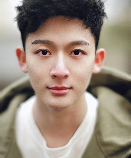 张晚意吃瓜爆料,揭秘娱乐圈幕后真相